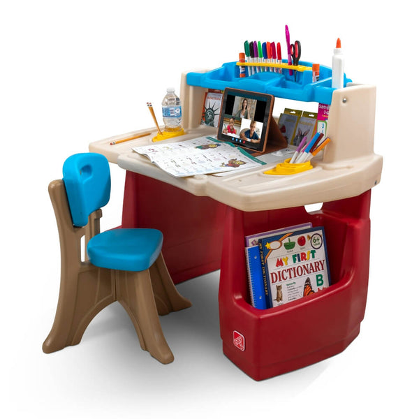 Alcazie Step2 Deluxe Art Master Desk