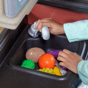 Alcazie Step2 Grand Walk-In Kitchen