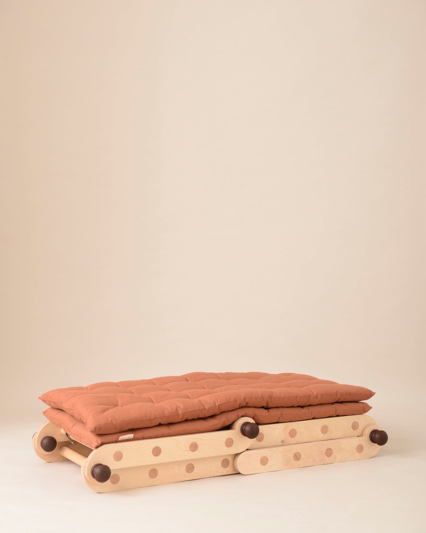 Cushion attachment for Transformable Pikler Triangle