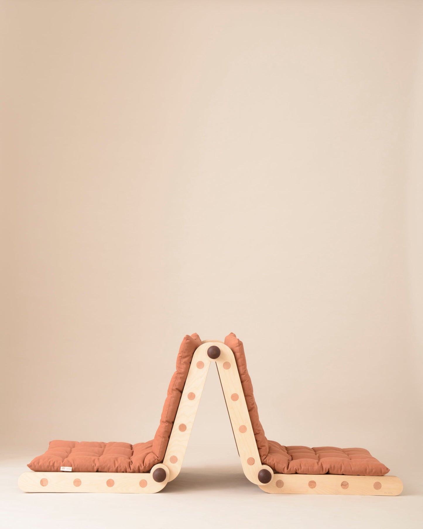 Cushion attachment for Transformable Pikler Triangle
