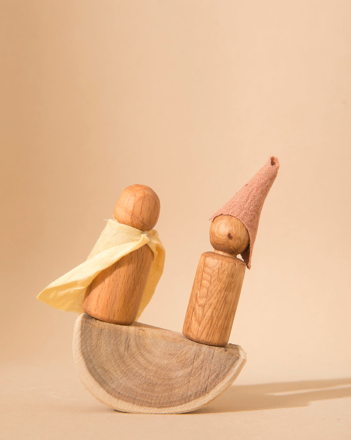 Wee Folk: Wooden Peg Dolls