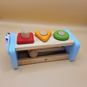 Alcazie I'M Toy Cow Hammer and Peg Bench