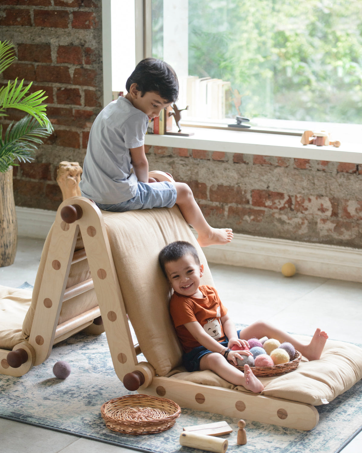 Cushion attachment for Transformable Pikler Triangle